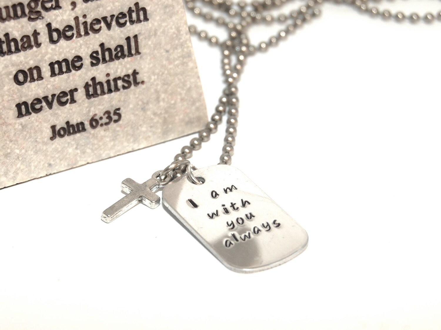 Erstkommunion Dog Tag Halskette Handgestempeltes Religiöses Geschenk Erstkommunion Dog Tag Halskette Handgestempeltes Religiöses Geschenk von AshandWinn