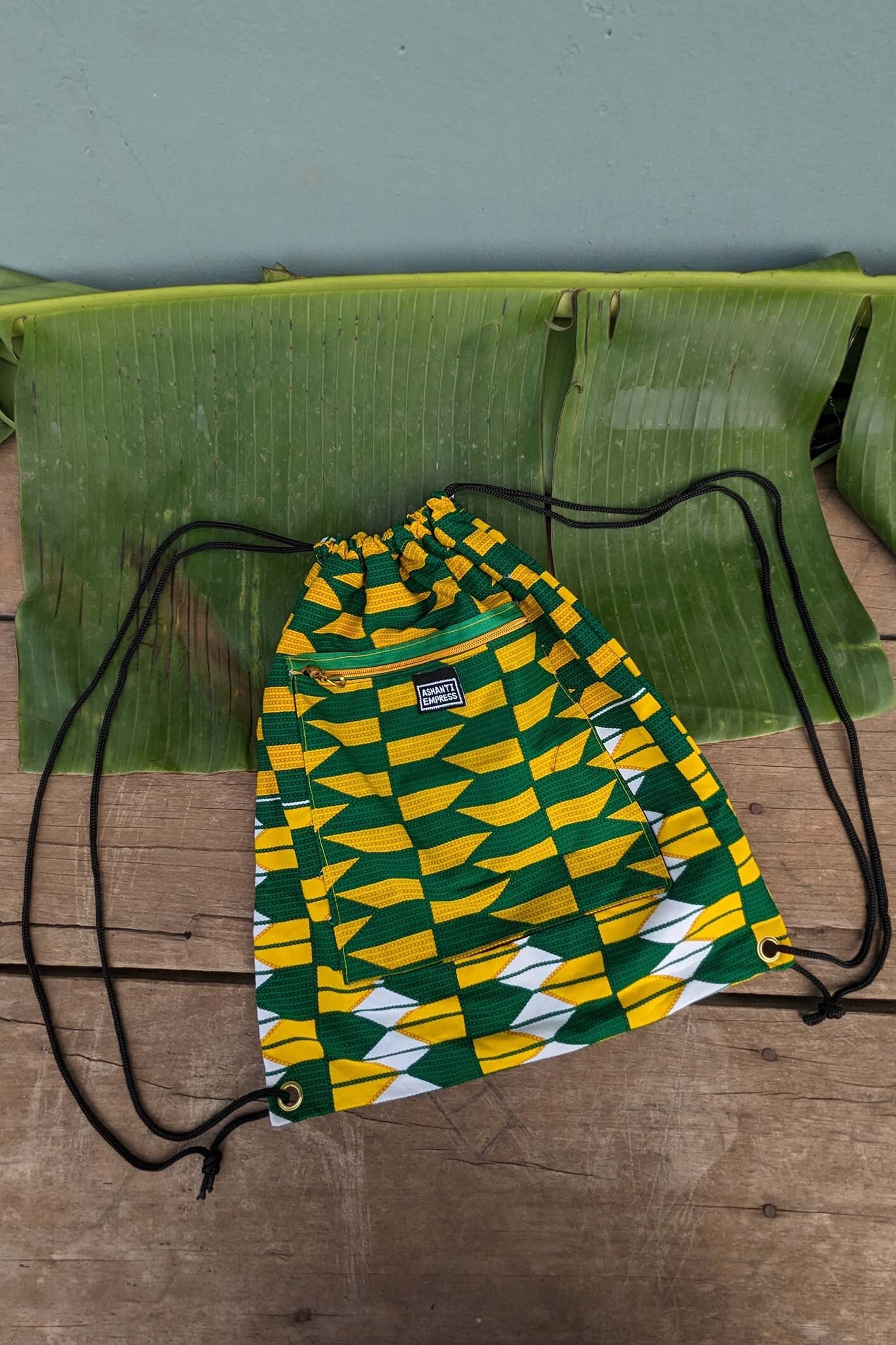Kente Kordelzug, Beutel Für Das Leben, Ankara Rucksack, Strandtasche, Festival Zubehör, Bunte Kindertasche, Nachhaltiges Geschenk, Projekttasche Kente Kordelzug, Beutel Für Das Leben, Ankara Rucksack, Strandtasche, Festival Zubehör, Bunte Kindertasche, Nachhaltiges Geschenk, Projekttasche von AshantiEmpress