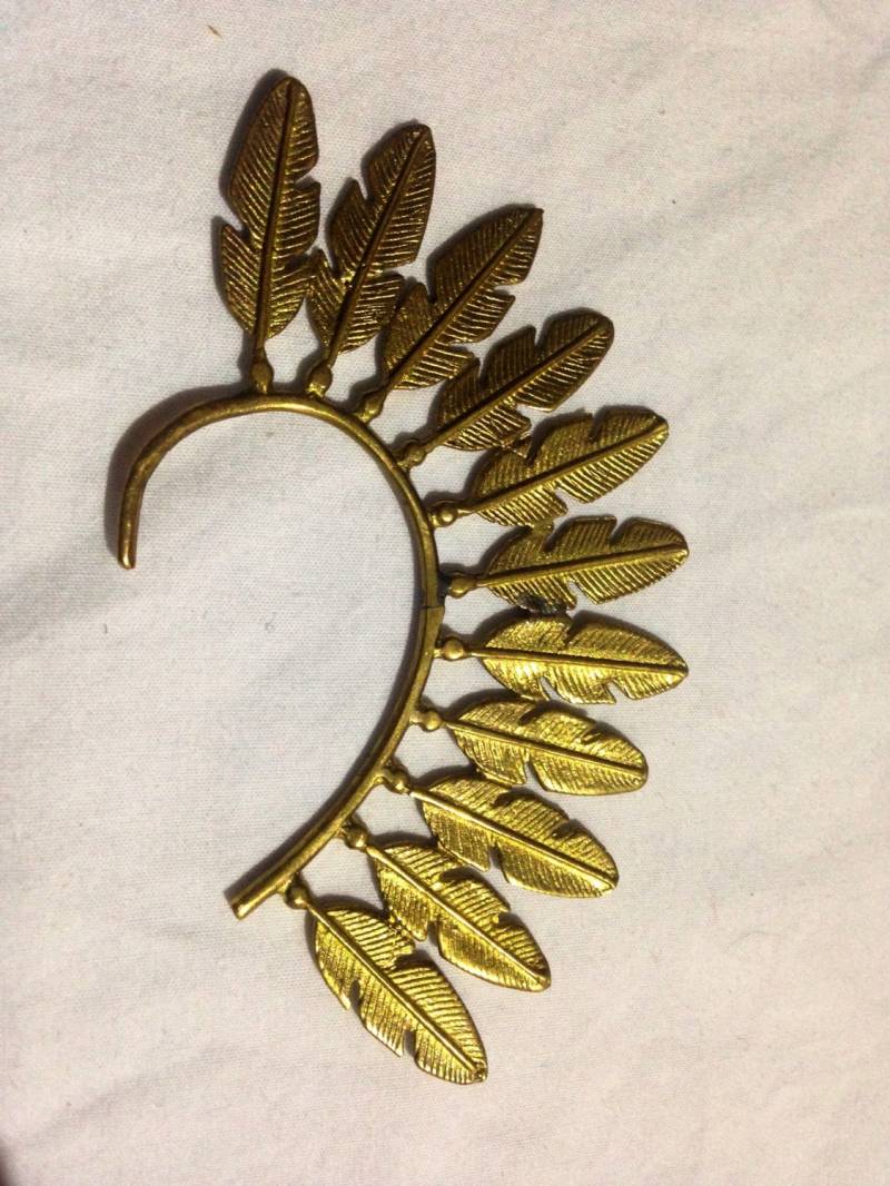 Feder Ohrmanschette Feder Ohrmanschette von AshesToGrace