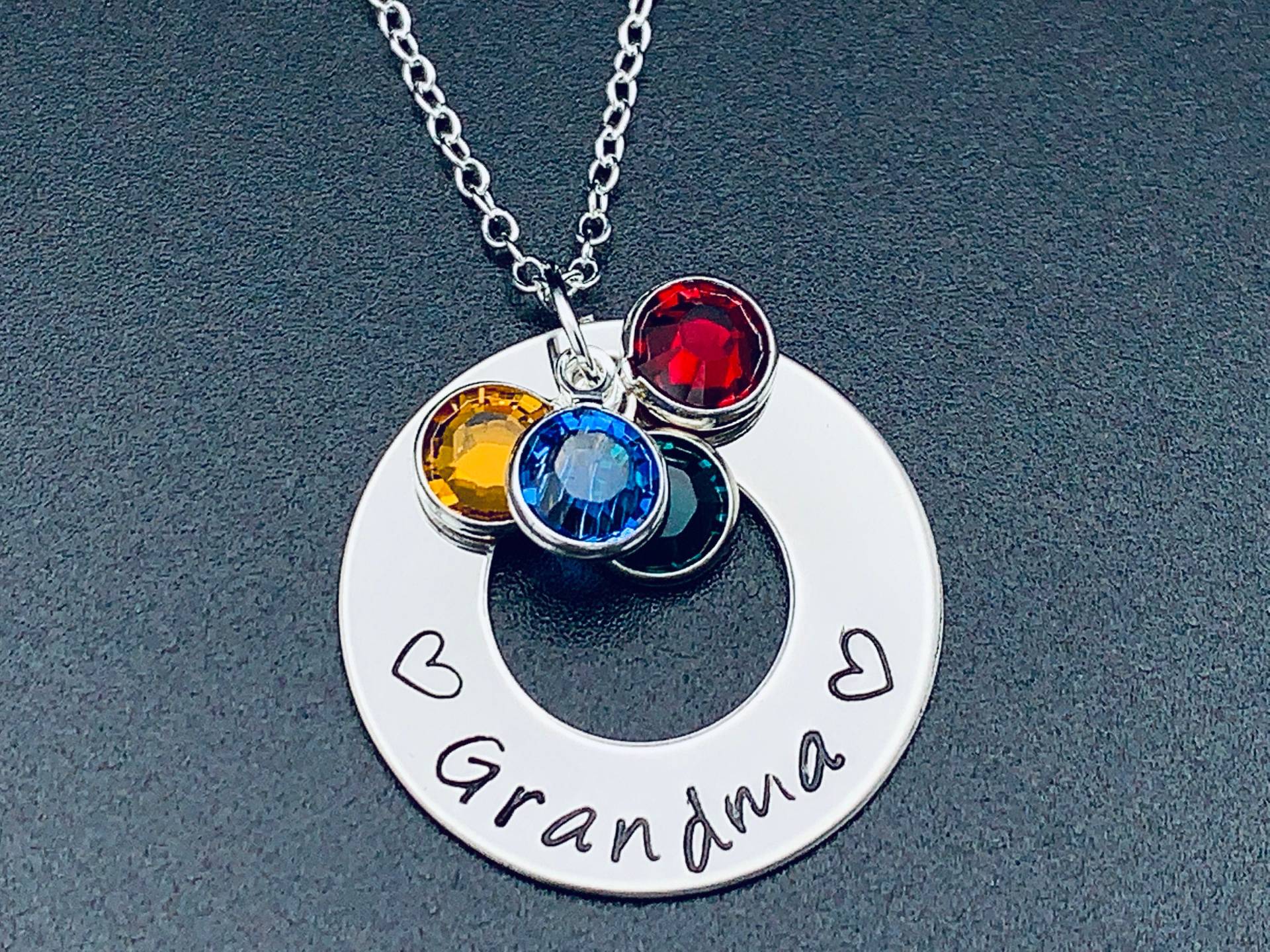 Hand Gestempelt Schmuck - Personalisierte Oma Waschmaschine Halskette Edelstahl Drei Geburtssteine von Ashijewelers