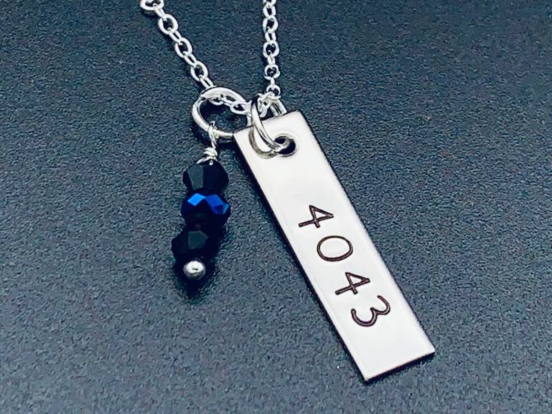 Hand Gestempelt Schmuck - Polizei Frau/Mom Schmuck-Personalisierte Schmuck-Sheriff Frau-stellvertreter Frau-Trooper Dünne Blaue Linie von Ashijewelers