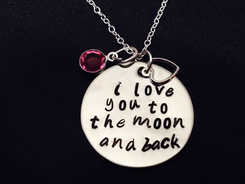 Handgestempelt Edelstahl "Ich Liebe Dich Zum Mond Und Zurück" Gravieren Anhänger Halskette - Sofort Lieferbar von Ashijewelers