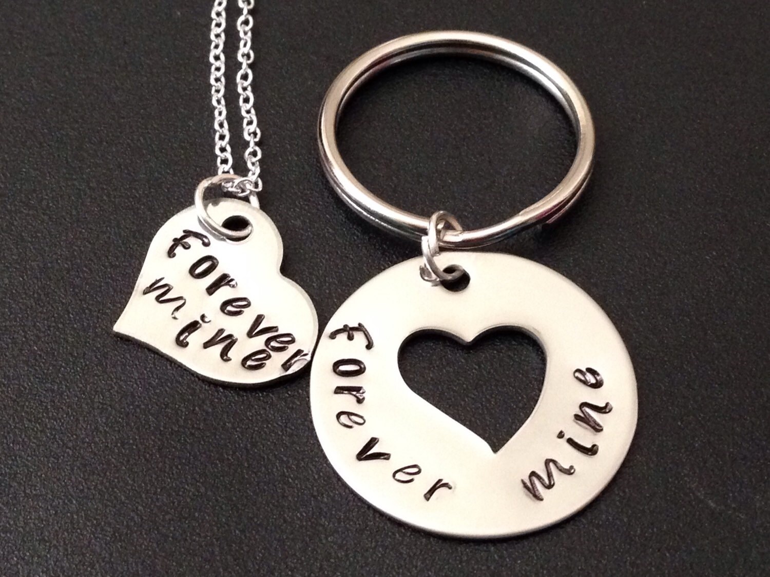Herz Ausgeschnitten Halskette-Paar Halskette Set-Forever Mine - Familie von Ashijewelers