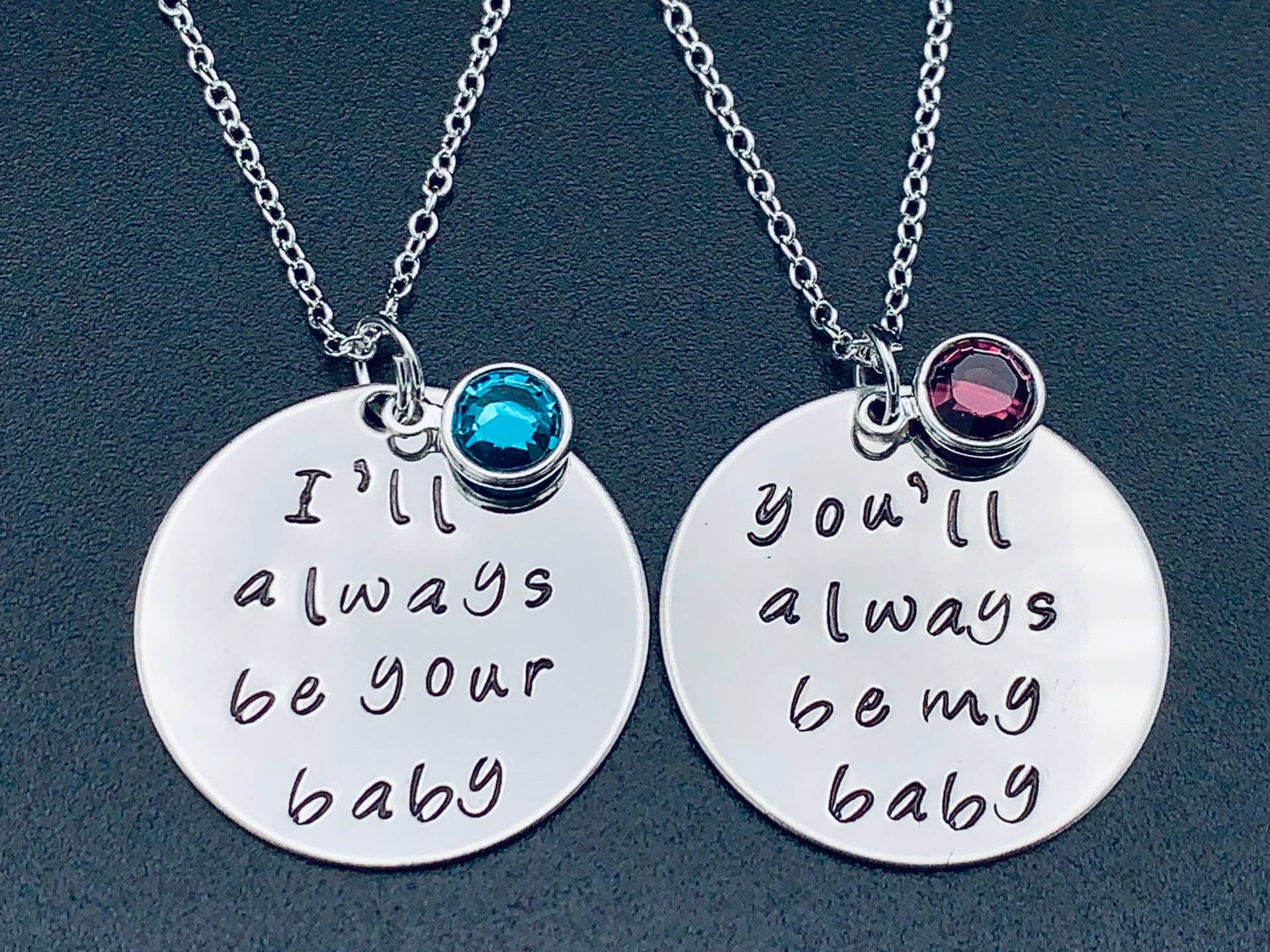 Ich Werde Immer Ihr Baby Sein "Du Wirst Mein Sein" Hand Gestempelt Edelstahl Anhänger Halskette - Paare Schmuck von Ashijewelers