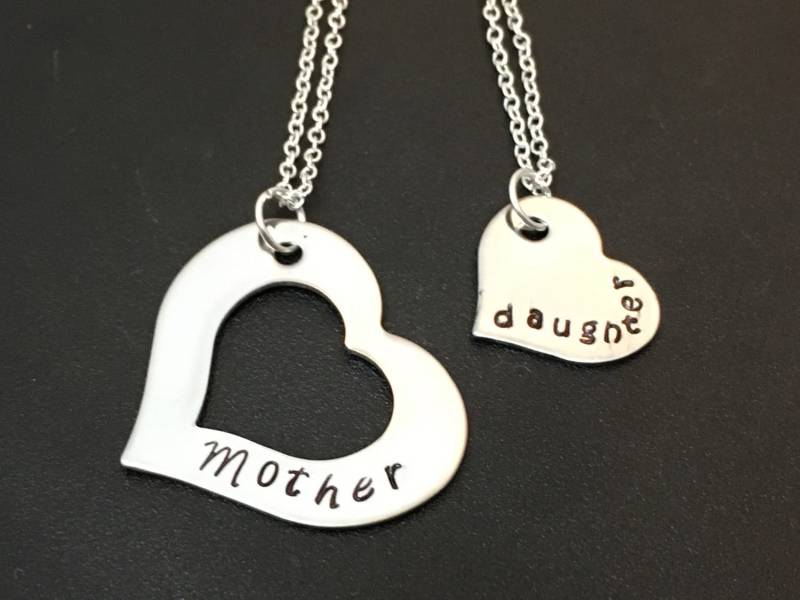 Mutter Tochter Halsketten - Schmuck Herz Muttertagsgeschenk Freundschaft Muttertag /Valentinstag Geschenk von Ashijewelers