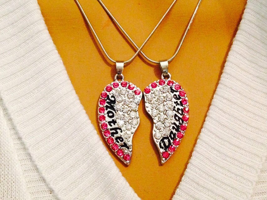 Passende Silber Mutter Tochter Strass Herz Form Halskette - 2 Anhänger Mit Kette -Mutter Und Set/Valentinstag Geschenk von Ashijewelers