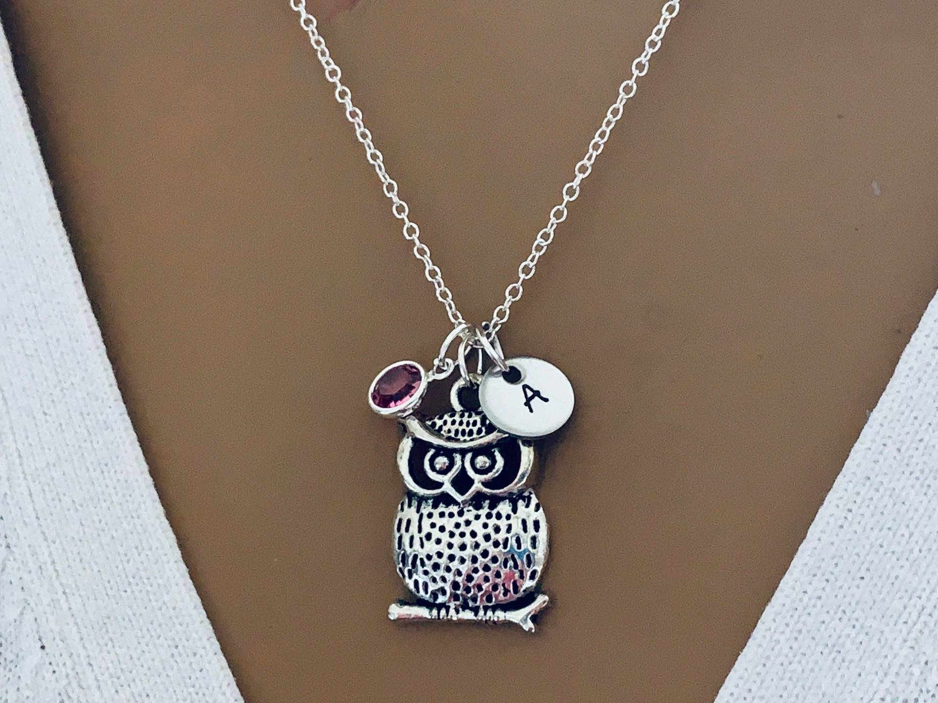 Personalisierte Eule Halskette, Antik Silber Vergoldet Owel Geburtsstein Schmuck Halskette von Ashijewelers