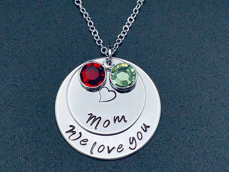 Personalisierte Schmuck - Hand Gestempelt Mama Halskette Stanless Stahl Wir Lieben Sie "Nana"/"Mom"Oder "Grandma" Stapel Personalisierte von Ashijewelers
