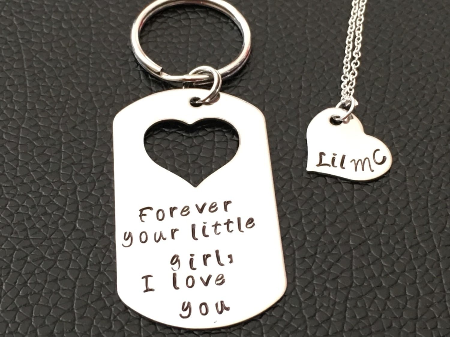 Personalisiertes Vatergeschenk Handgestempelt Für Immer Deine Kleinen Mädchen.. I Love You , Geschenk Für Papa Vatertag Weihnachten #277 von Ashijewelers