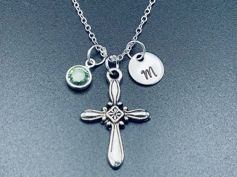 Spirituelle Sammlung - Erste Scheibe W/Kristall Und Antike Kreuz Charme Personalisierte Halskette Hand Gestempelt Schmuck von Ashijewelers