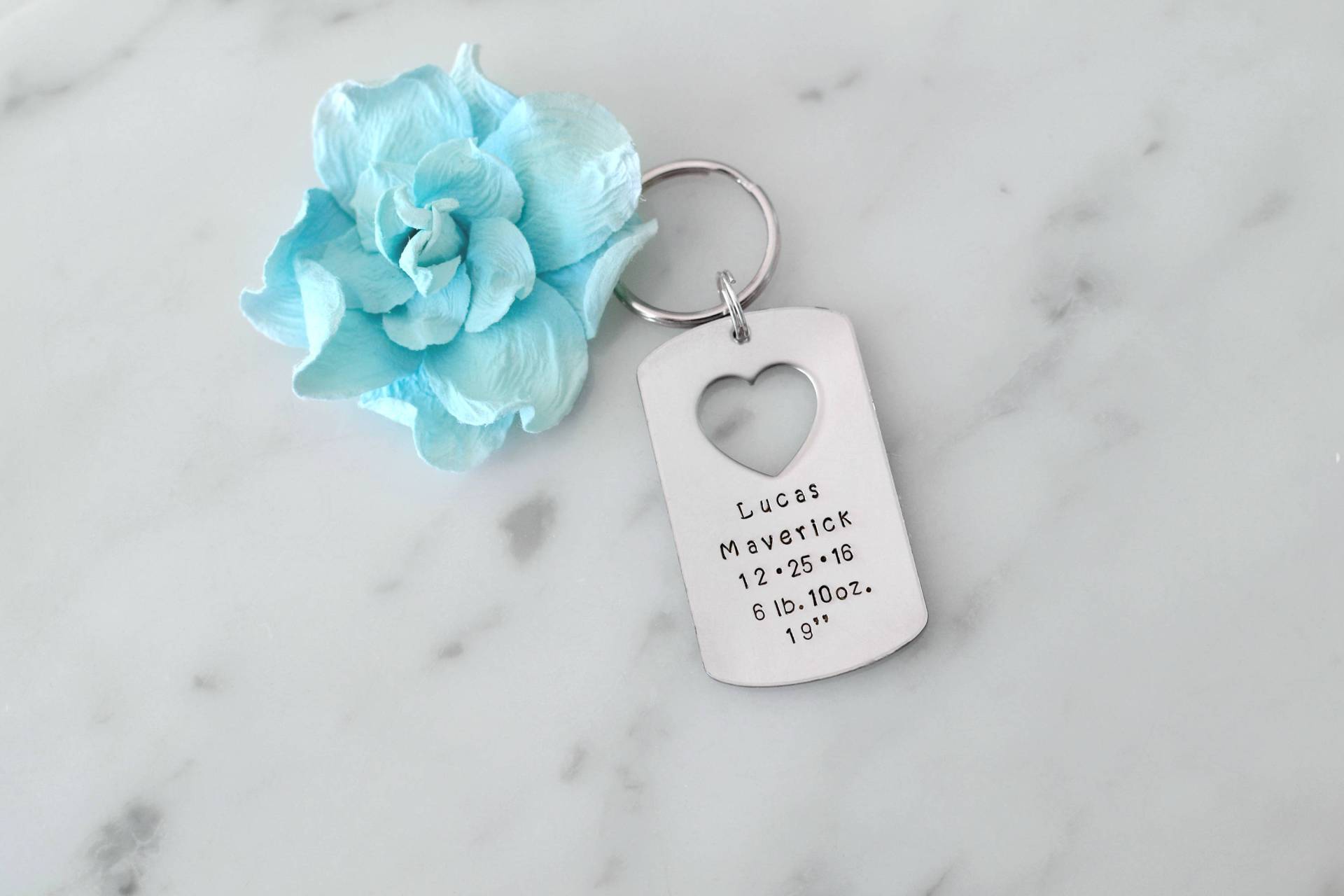 Neugeborenen Baby Stats Dog Tag Schlüsselbund | Neuer Vatertag, Geburtsanzeige, Weihnachten Personalisiertes Einzigartiges Geschenk Neugeborenen Baby Stats Dog Tag Schlüsselbund | Neuer Vatertag, Geburtsanzeige, Weihnachten Personalisiertes Einzigartiges Geschenk von AshleyBeeCollective