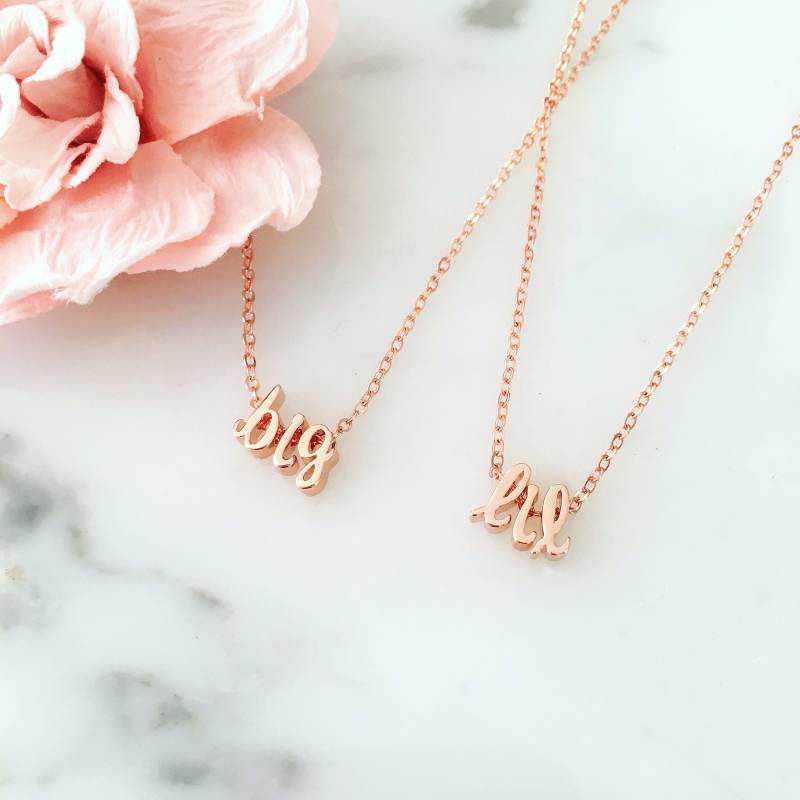 Sofortiger Versand Sorority Big & Little Rosegold, Silber Oder Gold Kleine Anfangshalsketten | 2Er-Set | 2 Große, Geschenkeinweihung, Enthüllen Sofortiger Versand Sorority Big & Little Rosegold, Silber Oder Gold Kleine Anfangshalsketten | 2Er-Set | 2 Große, Geschenkeinweihung, Enthüllen von AshleyBeeCollective