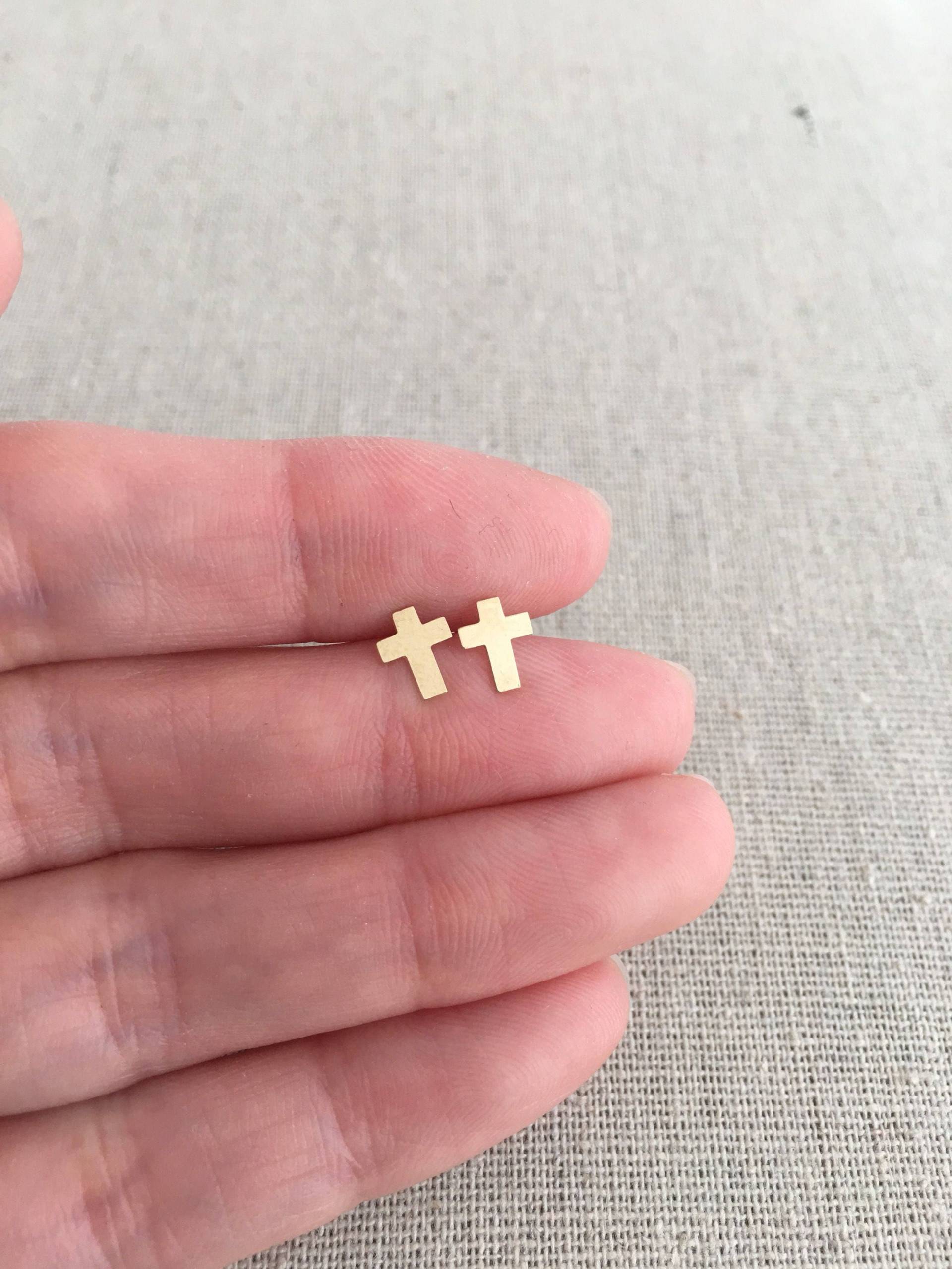 14Kt Gelbgold Kreuz Ohrstecker Schraub Ohrring Zierliche Niedliche Everyday 14Kt Gelbgold Kreuz Ohrstecker Schraub Ohrring Zierliche Niedliche Everyday von AshleyKDesigns