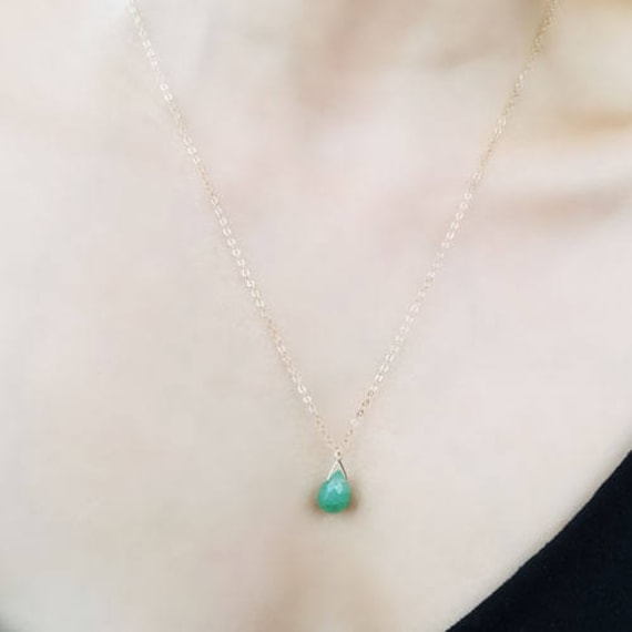 Einfache Moderne Chic Kreis Charme Jade Anhänger Gold Gefüllt Zierliche Geschichte Halskette Schmuck Geschenk Einfache Moderne Chic Kreis Charme Jade Anhänger Gold Gefüllt Zierliche Geschichte Halskette Schmuck Geschenk von AshleyKDesigns