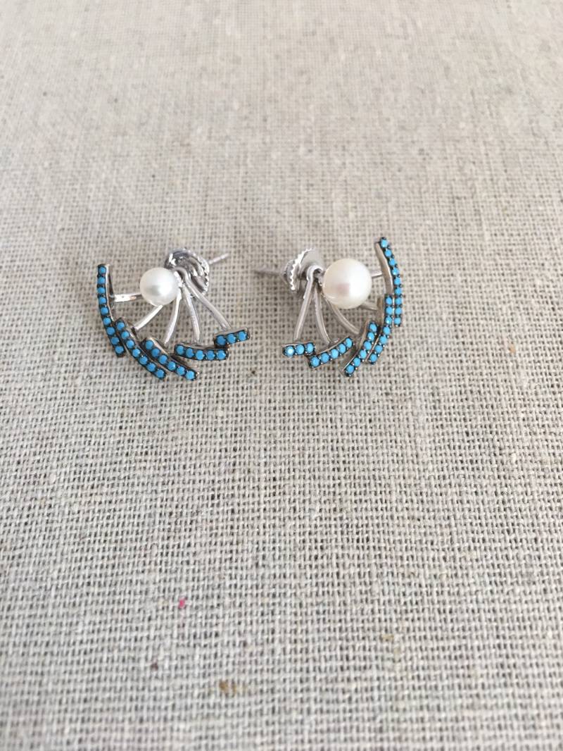 Silber Turquios Jacke Mit Perle Ohrstecker Ohrring Zwei Weg, Um Fancy Vielseitigen Zu Tragen Silber Turquios Jacke Mit Perle Ohrstecker Ohrring Zwei Weg, Um Fancy Vielseitigen Zu Tragen von AshleyKDesigns