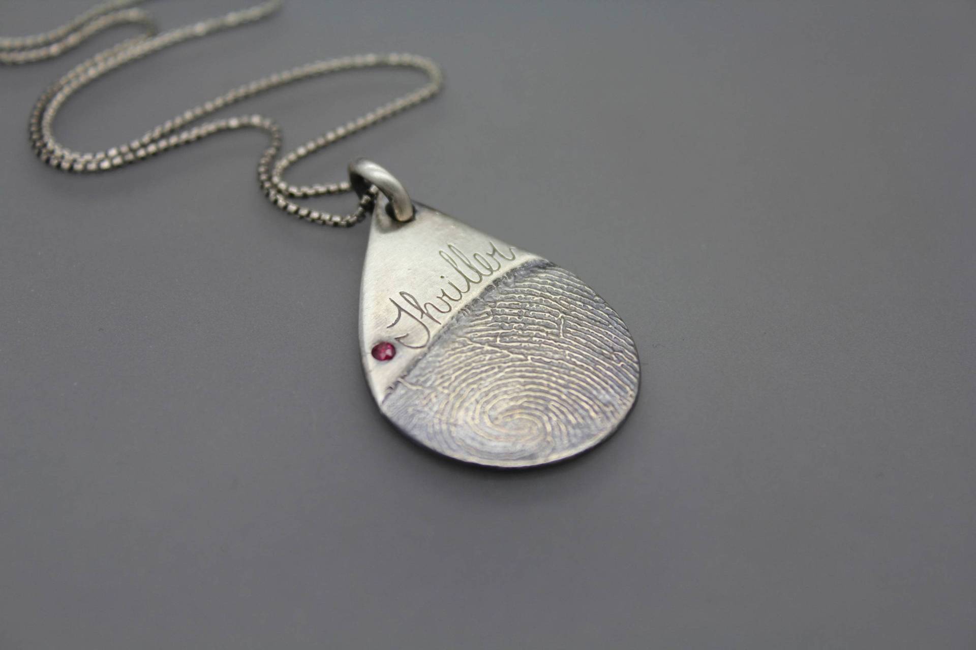 Denkmal Schmuck, Memorial Halskette, Fingerabdruck Tear Drop Silber Fingerabdruck, Erinnerung Schmuck von AshleyLozanoJewelry