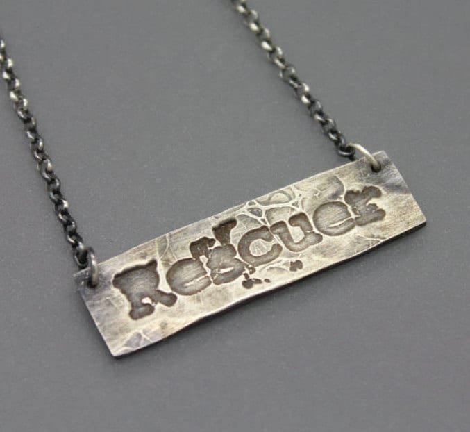 Retter-Halskette, Sterling Silber Bar Halskette, Retten Mutter Geschenk, Suche Und Rettung, Feuerwehrmann-Geschenk Für Sie, Hunde-Liebhaber-Geschenk Retter-Halskette, Sterling Silber Bar Halskette, Retten Mutter Geschenk, Suche Und Rettung, Feuerwehrmann-Geschenk Für Sie, Hunde-Liebhaber-Geschenk von AshleyLozanoJewelry