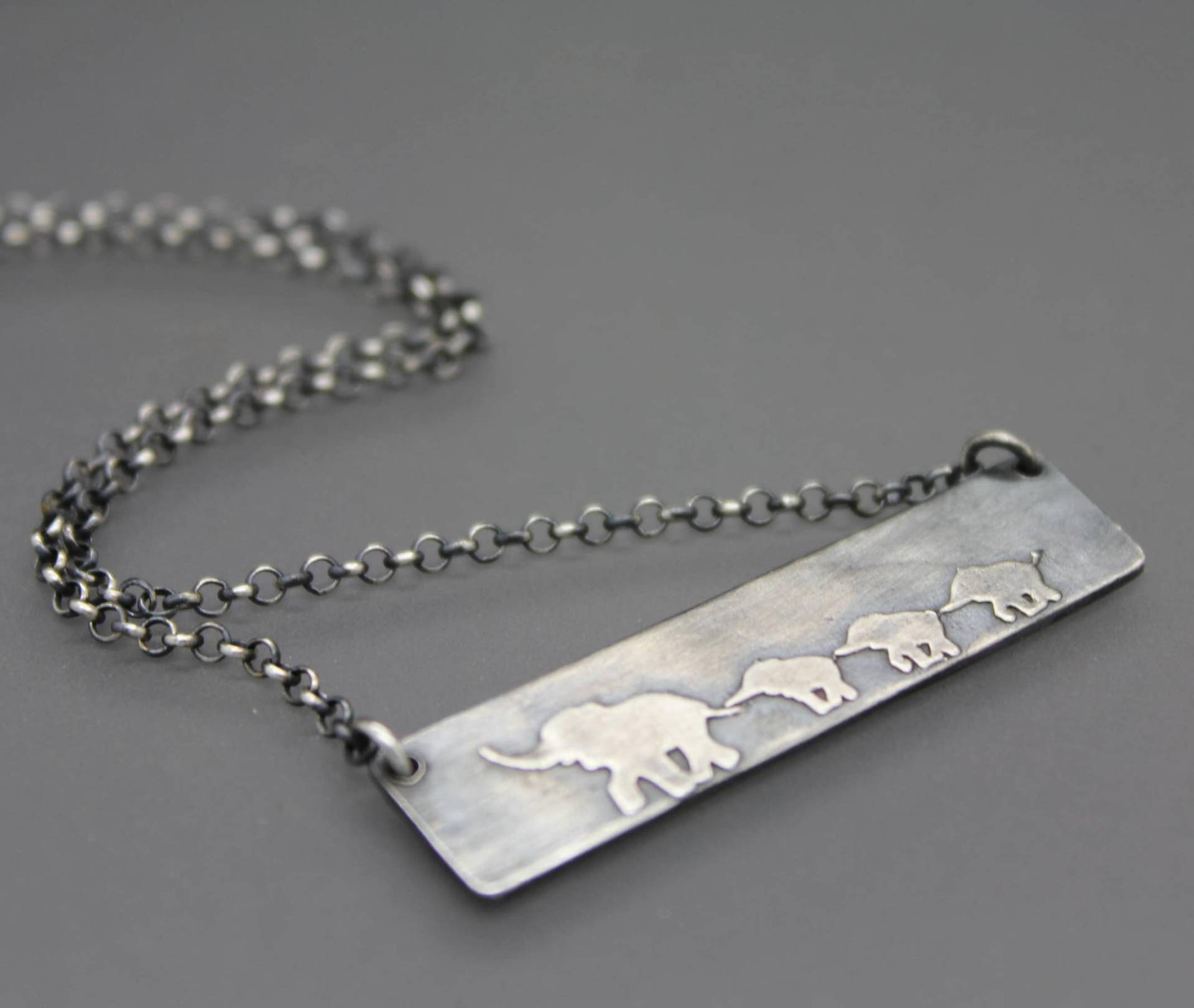 sterling Silber Elefant Halskette Für Frauen, Mutter Und Baby Schmuck, Erwarten Geschenk, Kind Halskette, Twin Mom Mama sterling Silber Elefant Halskette Für Frauen, Mutter Und Baby Schmuck, Erwarten Geschenk, Kind Halskette, Twin Mom Mama von AshleyLozanoJewelry