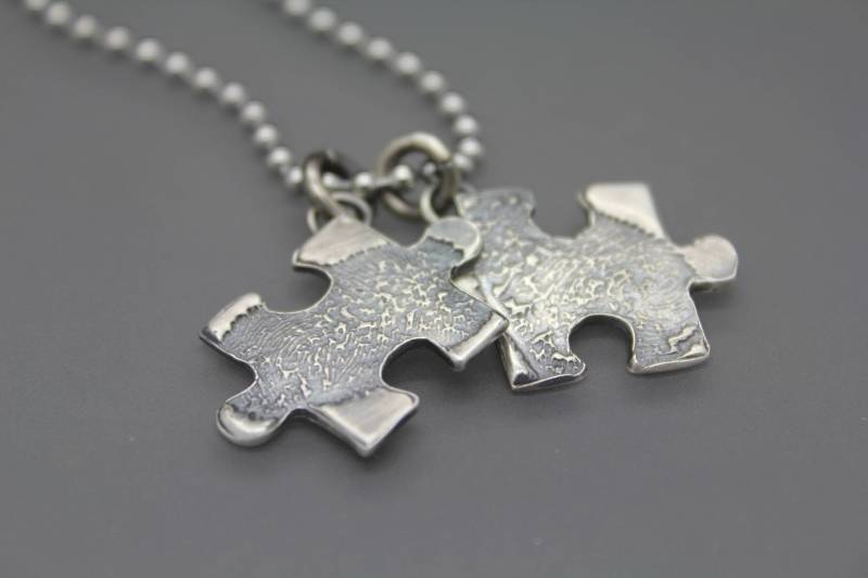 sterling Silber Fingerabdruck Halskette, Paare-Collier-Set, Langstrecken-Verhältnis Geschenk, Mutter Und Kind Kette Puzzle-stück von AshleyLozanoJewelry