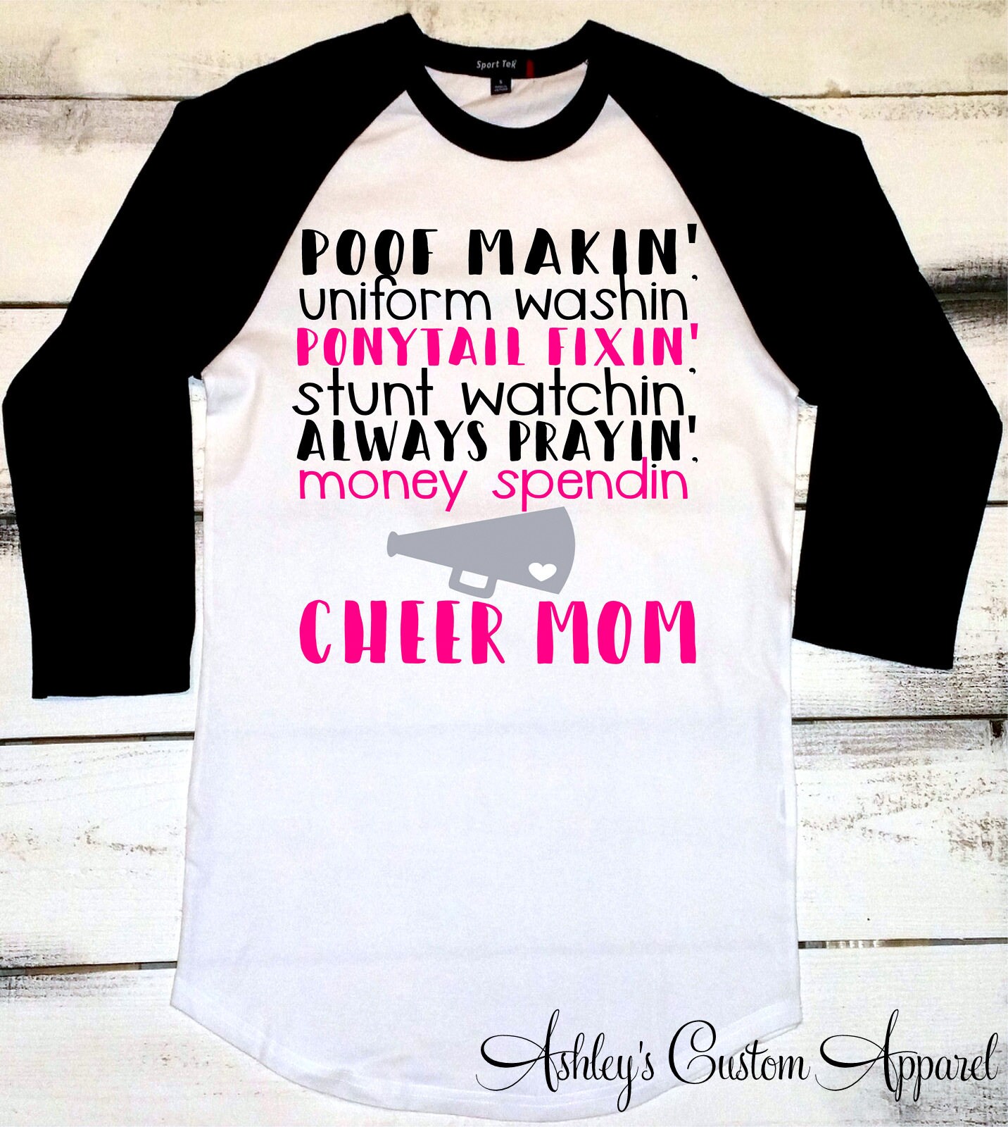 Cheer Mom Shirt, Cheerleader Schulgeist Shirts, T-Shirts, Benutzerdefinierte Jubeln Shirts von AshleysCustomApparel