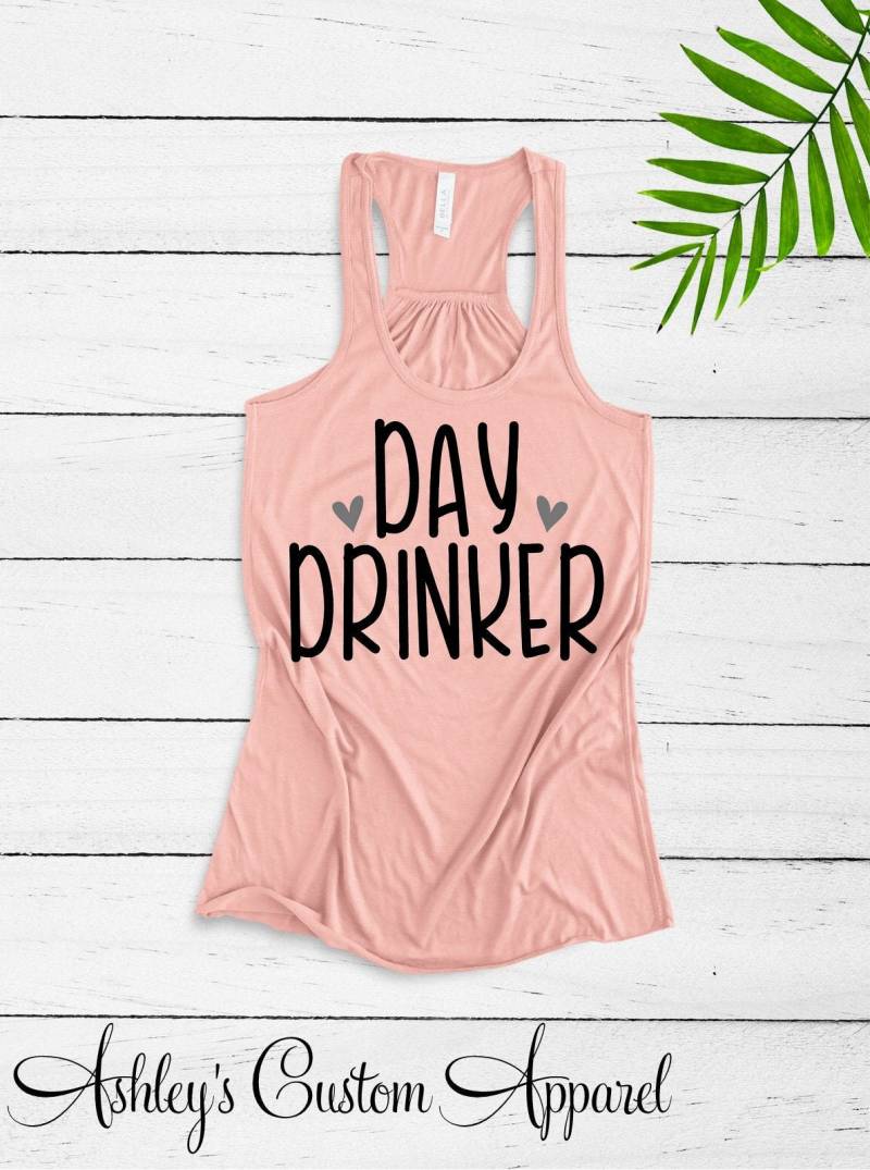 Day Trinker Tank Top Sommer Urlaub Shirt, Mädchen Reise von AshleysCustomApparel