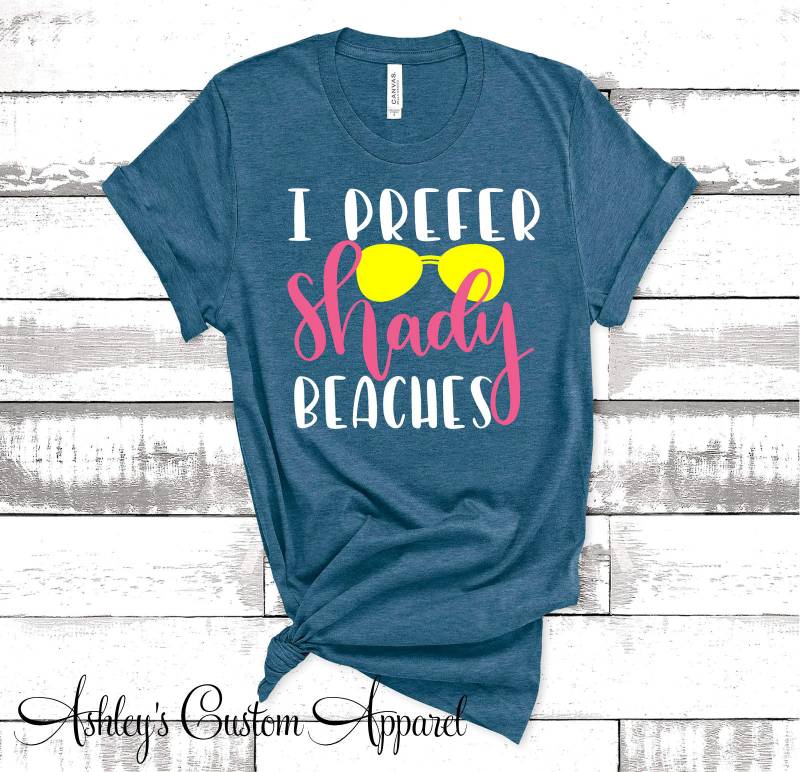Lustige Strand-Shirts Ich Bevorzuge Schattige Strände Mädchen Reise Passender Strand Urlaub Shirt Benutzerdefinierter Strand-T-Stück Bitte von AshleysCustomApparel