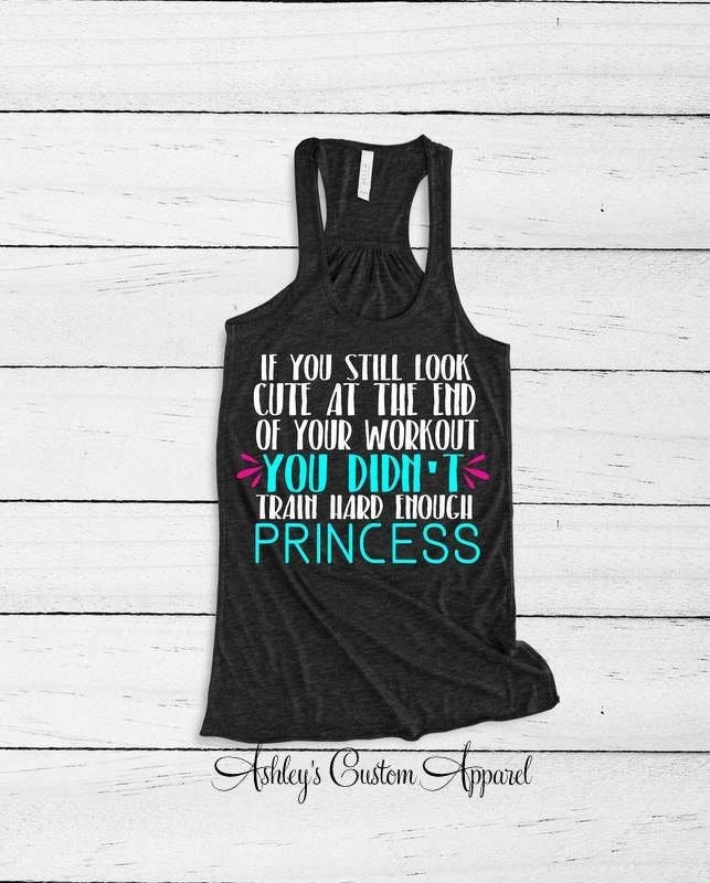 Lustiges Fitnessstudio Shirt, Inspiration, Trainingstank, Hebendes Tank Top, Damen Fitness, Mädchen Die Heben, Laufende Tops, Geschenke, Starke von AshleysCustomApparel
