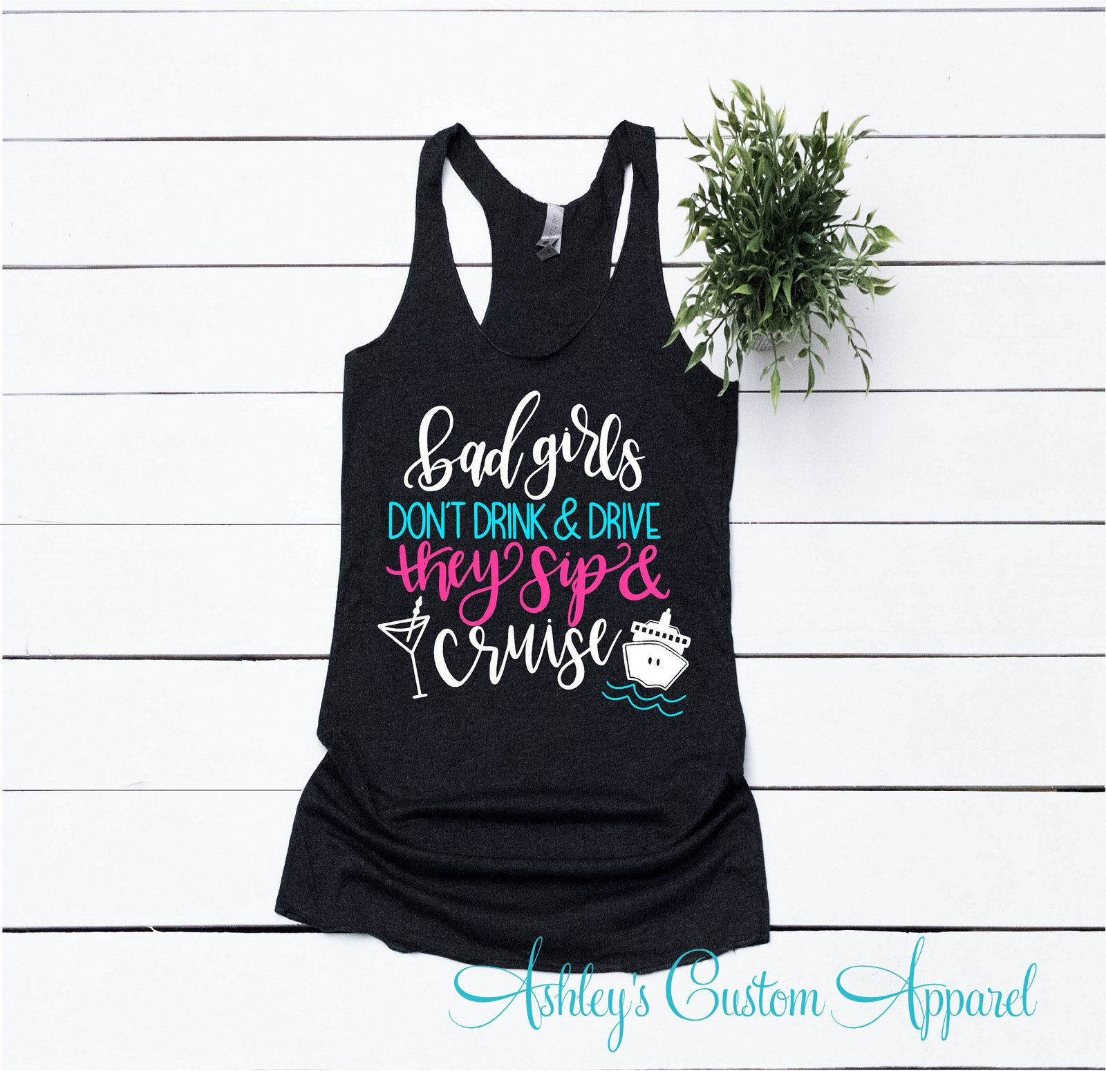 Mädchen-Kreuzfahrt-Hemd Alle Mädchen-Reise-Hemden Kreuzfahrt-Hemden Für Frauen-Mädchen-Reise-Kreuzfahrt-Schlechte Mädchen Trinken Nicht Und von AshleysCustomApparel