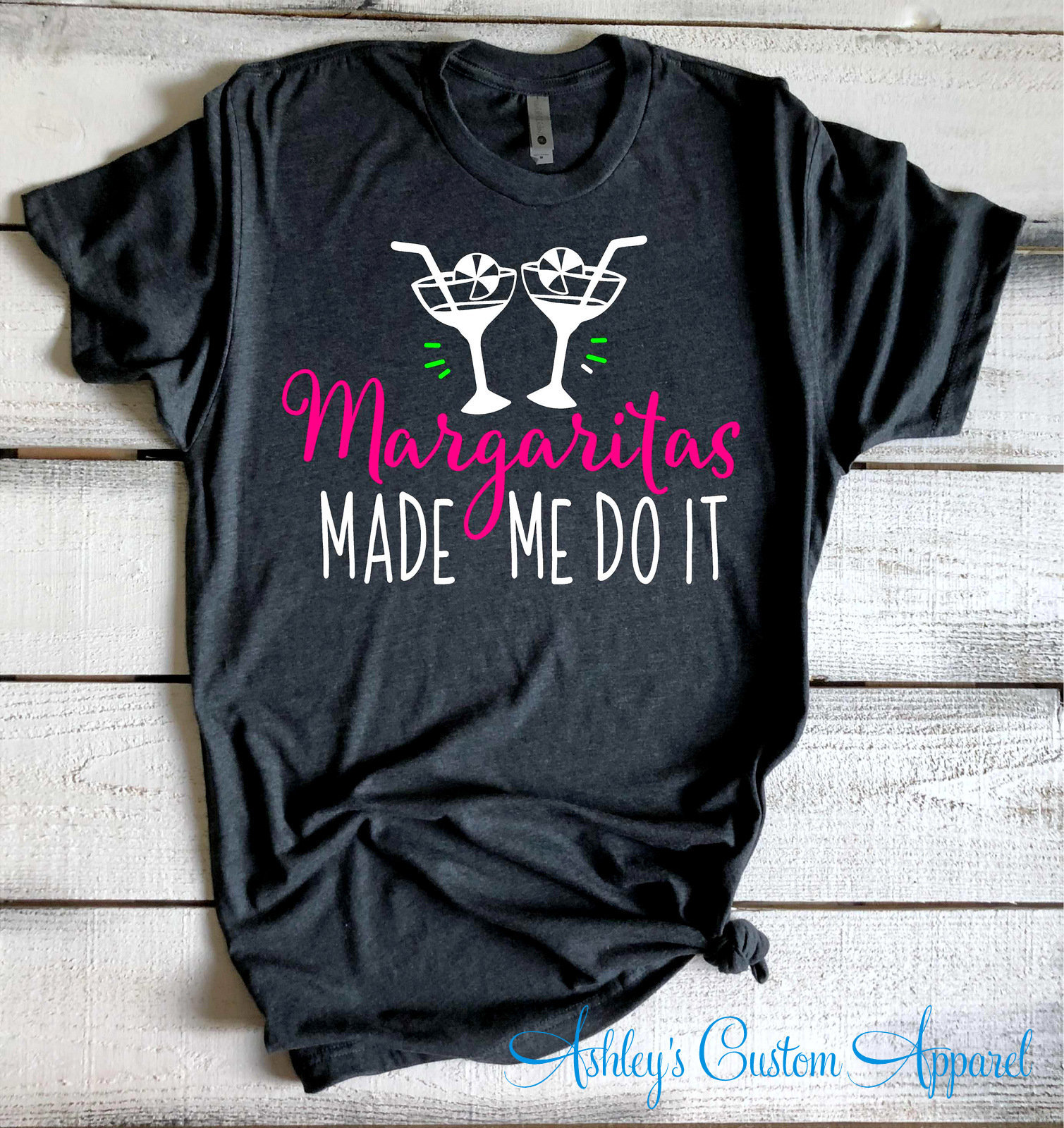 Margaritas Hat Mich Dazu Gebracht, Es Zu Tun Lustige Shirts Für Frauen Margarita Shirt Mädchen Wochenende Tshirt Reise Brunch Und Happy Hour Custom von AshleysCustomApparel