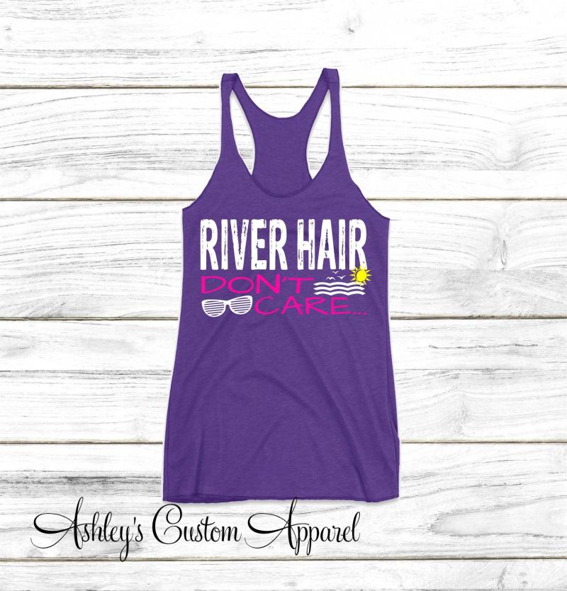 Niedliche Fluss-Shirts Für Frauen, Fluss-Haare Kümmern Sich Nicht Darum, Sommer-Flussreise-Shirts, Schwimmen Am Fluss-Trägershirt von AshleysCustomApparel