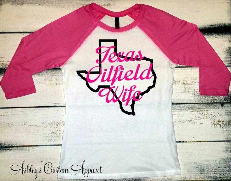 Ölfeldfrau. Ölfeld Shirts. Frau Tshirts. Baseball T-Shirt. Stolze Ehefrau. Texas Ich Liebe Meinen Mann. Shirt von AshleysCustomApparel