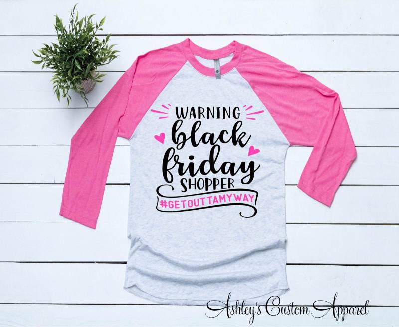 Schwarzer Freitag Black Friday Shirts Warnung Shopper Raus Aus Meinem Weg Shopping Shirt Passendes Umsatz T-Shirt Benutzerdefinierter Urlaub von AshleysCustomApparel