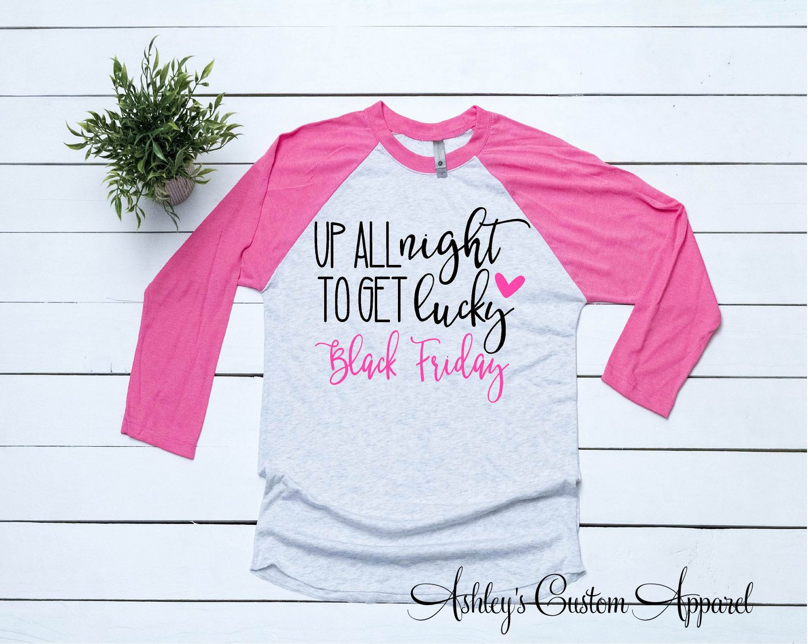 Schwarzer Freitag Shirt Für Frauen Die Ganze Nacht Lustig Schwarz Urlaub Einkaufen Shirts Raglan Passende Gruppe Benutzerdefinierte von AshleysCustomApparel