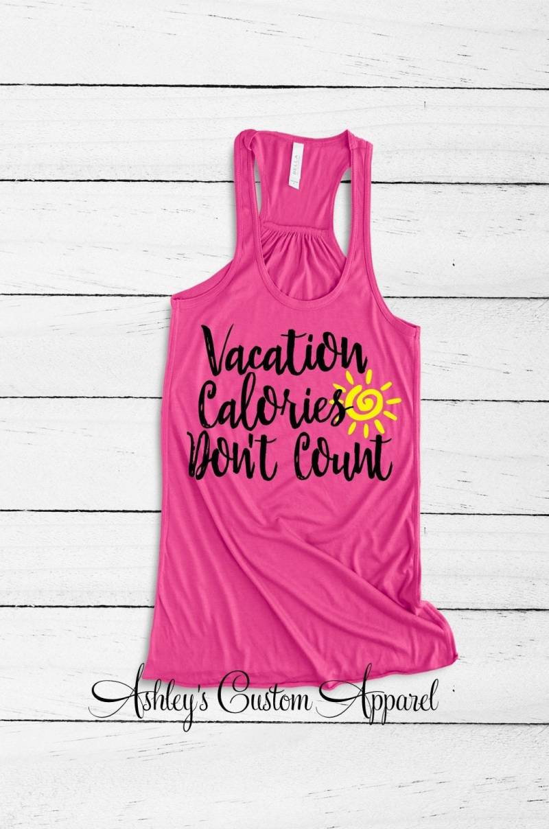 Urlaubs Shirt, Kreuzfahrt Shirts, Lustiges Tank, Work Out Motivierende Fitness, Fitness Badeanzug Vertuschen, Mädchen Reise Shirt von AshleysCustomApparel