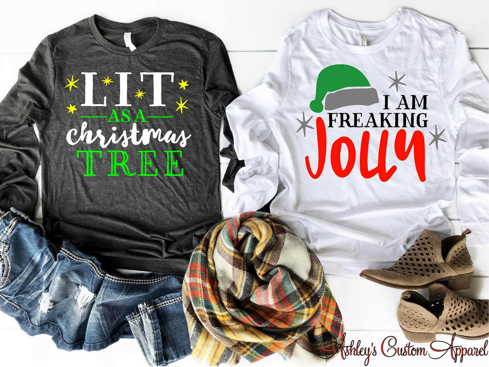 Weihnachten Shirt Ich Bin Freaking Jolly Lit Als Weihnachtsbaum Set Langarm T-Shirt Lustige Urlaub Shirts von AshleysCustomApparel