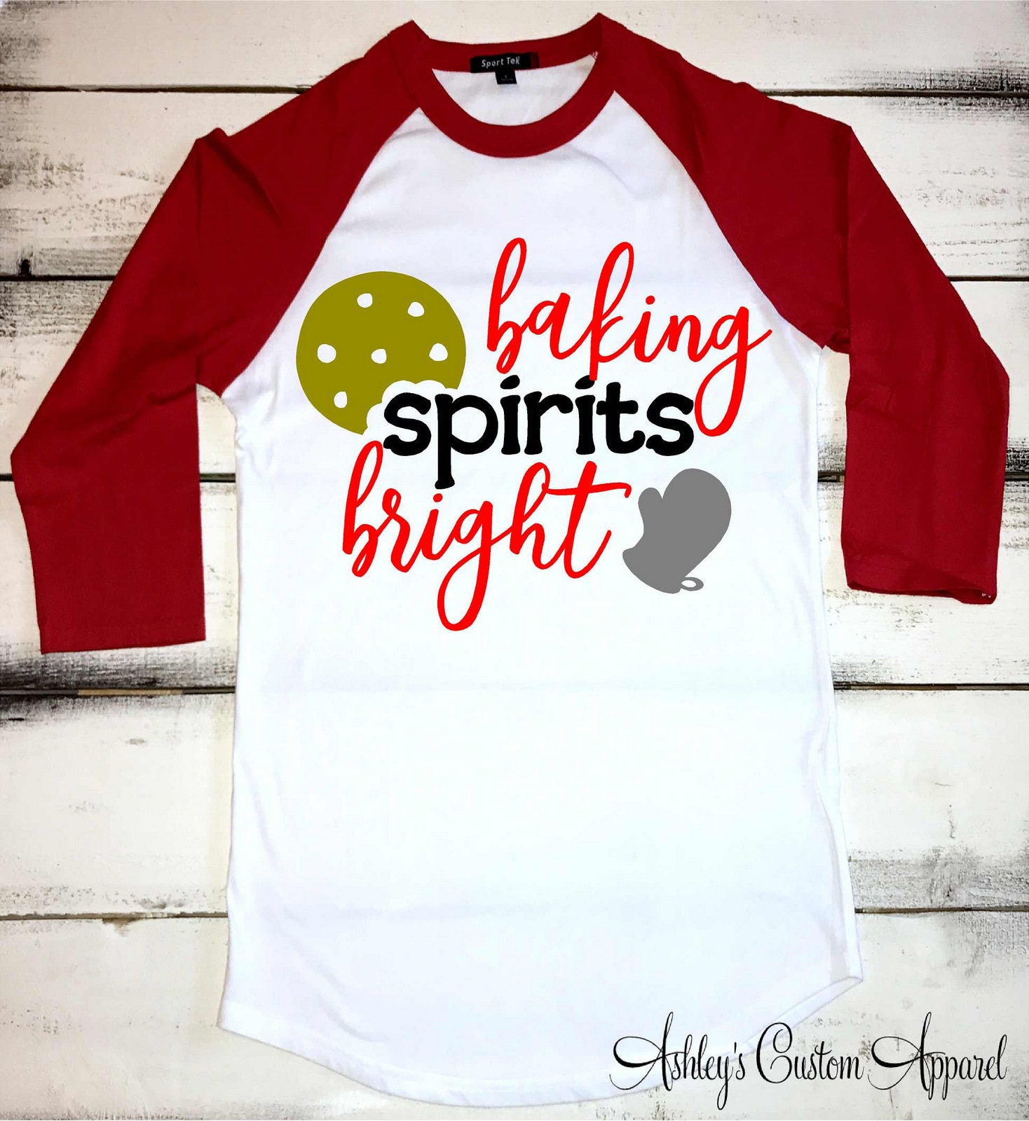 Weihnachts-Shirts Für Frauen, Urlaub Backen Shirt, Lustiges Weihnachts-Shirt, Weihnachtsbäckerei, Weihnachtsmorgen Shirts, Custom von AshleysCustomApparel