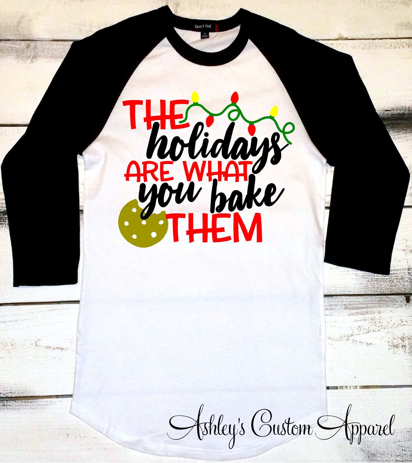 Weihnachtshemd, Feiertagshemden, Backhemd, Weihnachtsbäckungs-T-stück, Die Feiertage Sind, Was Sie Sie Backen, Weihnachtshemden Für Frauen von AshleysCustomApparel