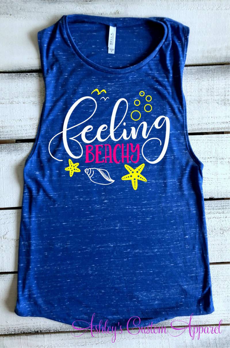 strand Urlaub Shirts Lustige Tank Top Gefühl Eher Beachy Flowy Bella Muskel Sommer Shirt Cruise Vertuschen von AshleysCustomApparel