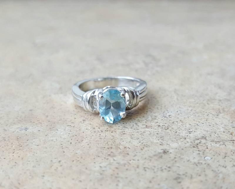 Aquamarin-Ring, Echte Aquamarin Oval Geformte 8 Mm X 6 Mm, März Birthstone, Modernen Stein Für Bräute Aquamarin-Ring, Echte Aquamarin Oval Geformte 8 Mm X 6 Mm, März Birthstone, Modernen Stein Für Bräute von Ashpreys
