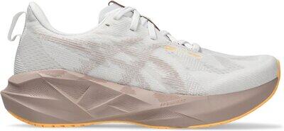 ASICS Damen Laufschuhe NOVABLAST 5 WHITE/FAWN - Gr. - 39.5 von Asics