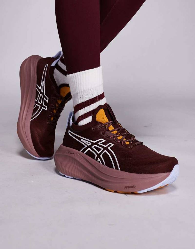 Asics - Gel-Nimbus 27 TR - Sneaker in Rot von Asics