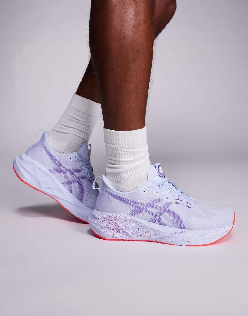 Asics - Novablast 5 Tokyo - Laufschuhe in Blue Fade und Edo Purple-Blau Asics - Novablast 5 Tokyo - Laufschuhe in Blue Fade und Edo Purple-Blau von Asics