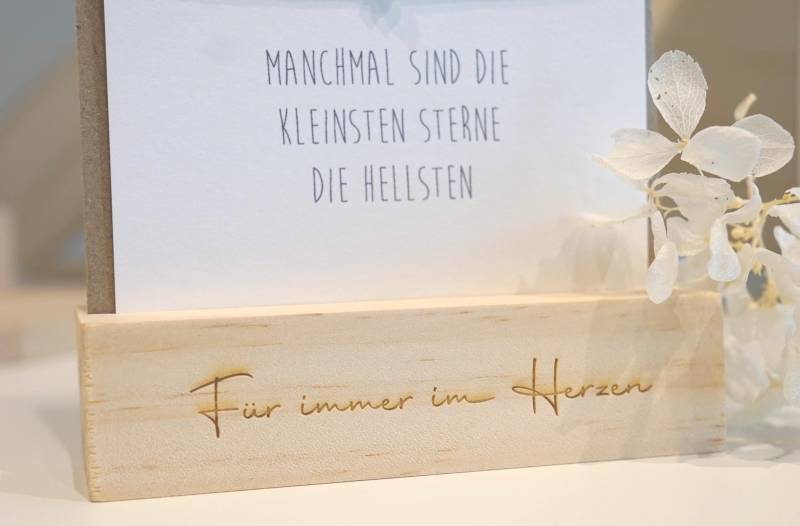 Fotoleiste Sternenkind Armband Stern Trauerkarte Karte Engel Erinnerung Regenbogenbaby Geschenk Stille Geburt Fehlgeburt Geschenke Trauer Fotoleiste Sternenkind Armband Stern Trauerkarte Karte Engel Erinnerung Regenbogenbaby Geschenk Stille Geburt Fehlgeburt Geschenke Trauer von AskadaDesign