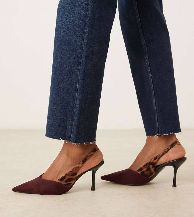 ASOS DESIGN Wide Fit - Sabrina - Schuhe in Burgunderrot mit Fersenriemen, Leopardenmuster und Stiletto-Absatz, weite Passform-Bunt von Asos Design Wide Fit