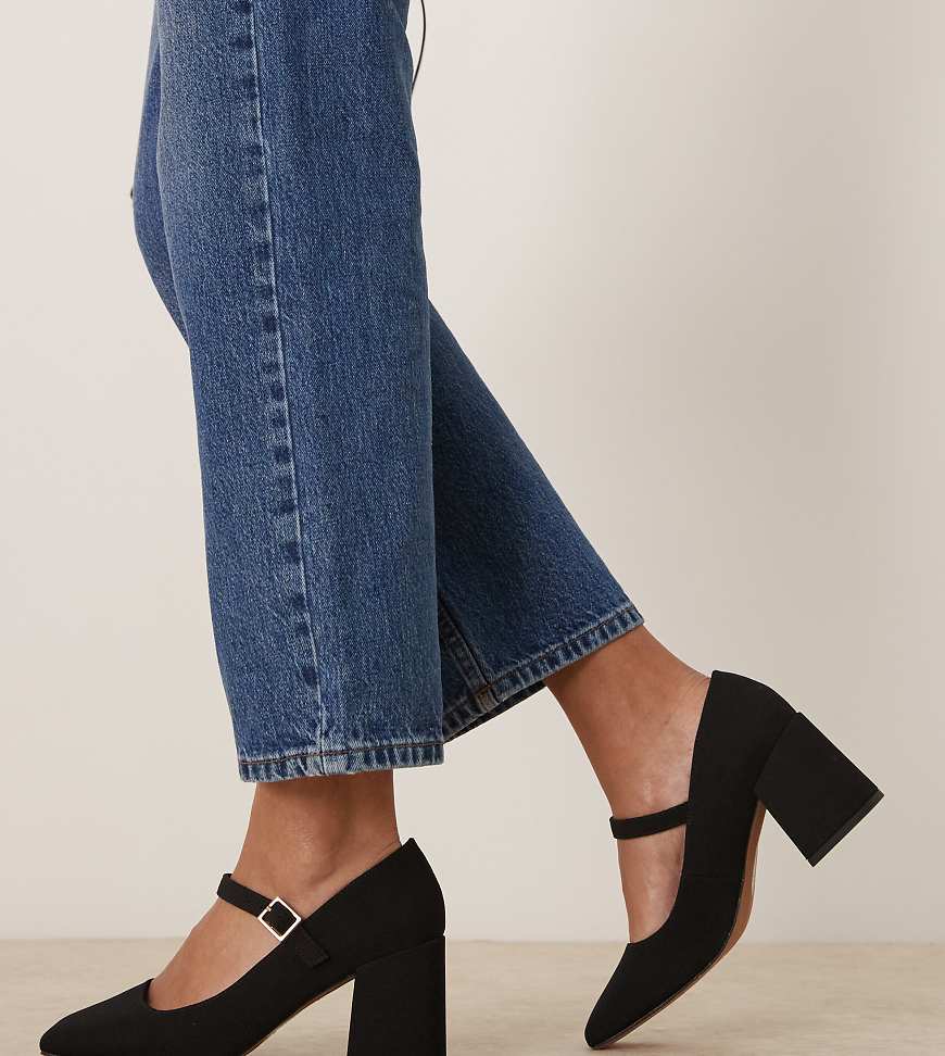 ASOS DESIGN Wide Fit - Selene - Mary-Jane-Schuhe in Schwarz mit mittelhohem Blockabsatz, weite Passform ASOS DESIGN Wide Fit - Selene - Mary-Jane-Schuhe in Schwarz mit mittelhohem Blockabsatz, weite Passform von Asos Design Wide Fit