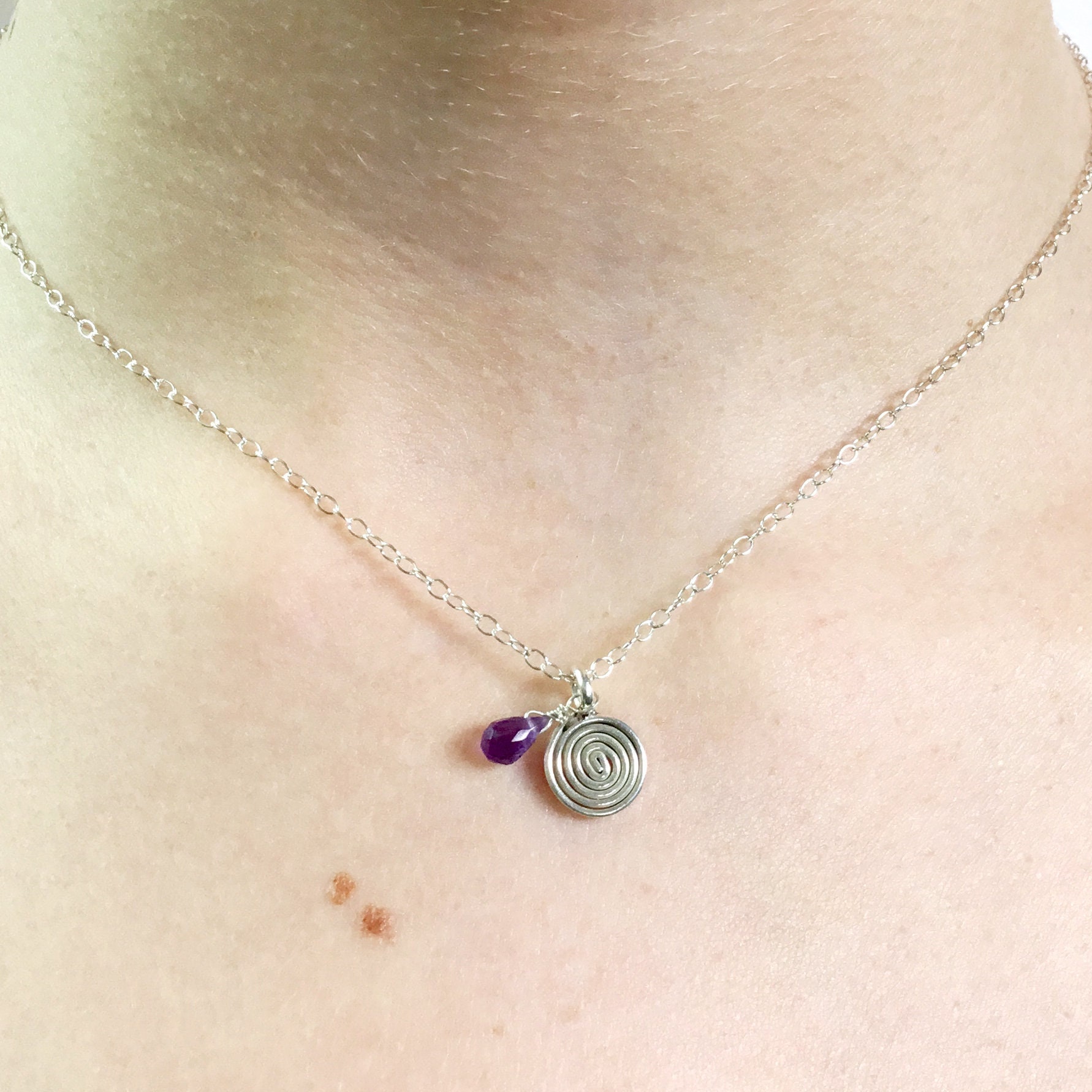 Amethyst Halskette Sterling Silber Spiral Anhänger, Geburtsstein Schmuck von AspasiaJewellery