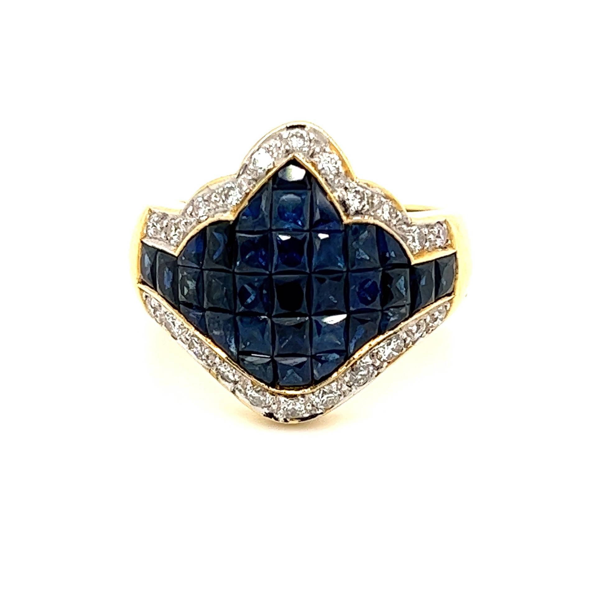 Princess Cut Blauer Saphir Und Diamant 18K Gelbgold Cluster Ring, Quadratisch Geschnittener Blauer Ring Aus 18K Massivem von AssayJewelers