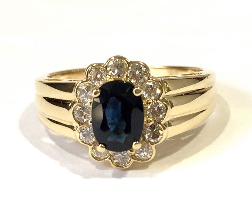 Vintage 14K Gelbgold Saphir Diamant Blume Ring von AssociatedDiamonds