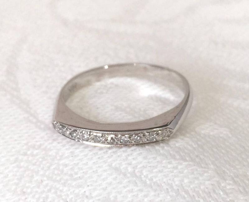 stapelbarer Ehering Aus Weißgold/585Er Gold 14K stapelbarer Ehering Aus Weißgold/585Er Gold 14K von AssociatedDiamonds