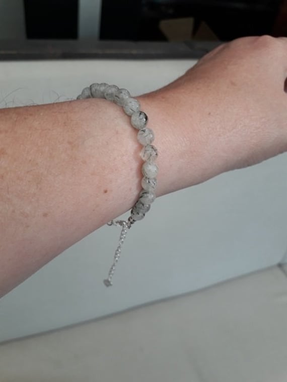 Schwarzer Rutilquarz Zierliches Armband, 6 Mm Perlen, 925 Sterling Silber Weihnachtsgeschenk, Geschenk Für Sie von Astersilk